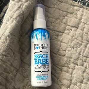 Not Your Mothers: Beach Babe Texturizing Sea Salt Spray - Brand New!